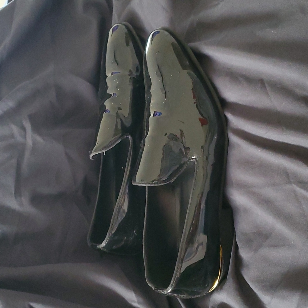 Black patent leather size 42 Zara man dress slip-ons.
